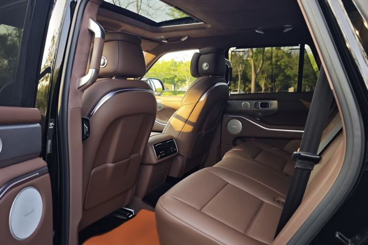 Used Tank 700 New Energy 2024 Hi4-T Extreme Edition Interior 3