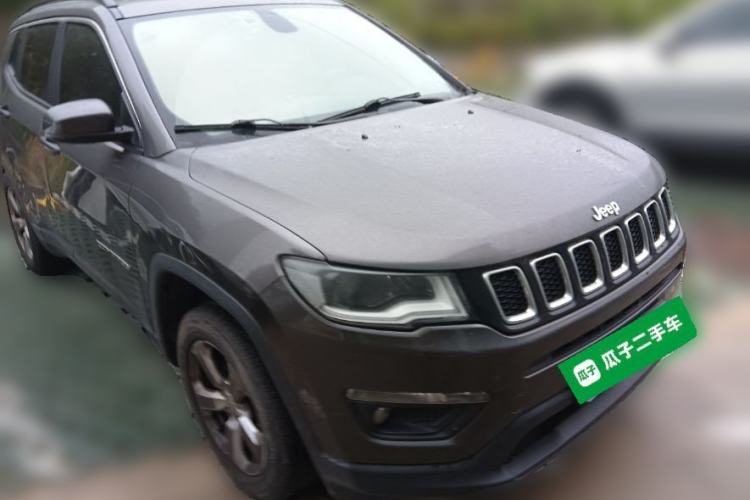 Used Jeep Compass 2017 200T Automatic Family Edition Front Right 45 Deg