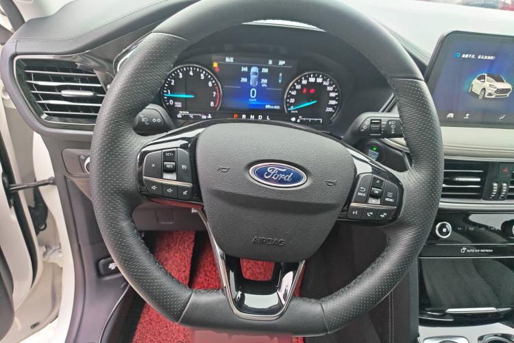 Used Ford Escape 2020 EcoBoost 245 Four-Wheel Drive Titanium Edition Steering Wheel