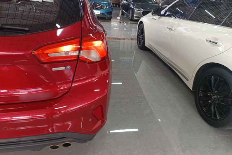 Used Ford Focus 2020 Hatchback EcoBoost 180 Automatic Trend Edition Right Rear Taillight