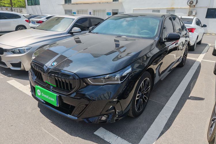 Used BMW 5 Series 2026 530Li Leading M Sport Package Exterior 10