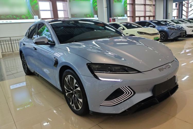 Used BYD Seal 2022 550 km Standard Range Rear-Wheel Drive Elite Version
