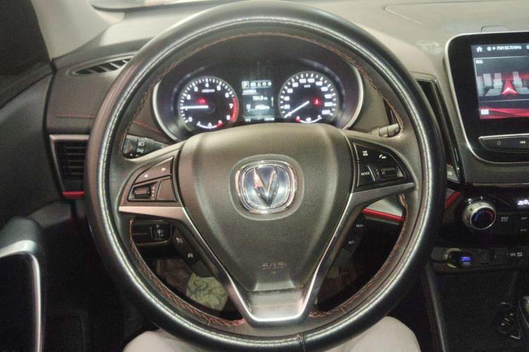 Used CHANGAN CS55 2018 1.5T Automatic Colorful Edition China V Standard
