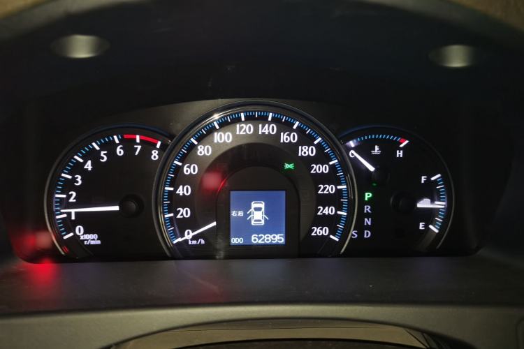 Used Toyota Crown 2012 2.5L Royal Leather Edition