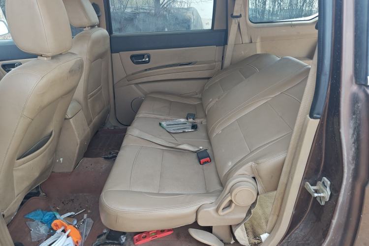 Used Wuling Hongguang 2014 1.5L S Luxury Model
