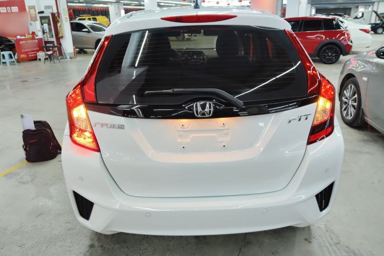 Used Honda Fit 2016 1.5L LXS CVT Comfort Sunroof Version
