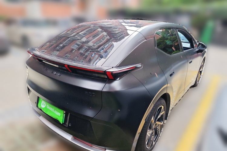 Used Lynk & Co Z20 2025 530 km Range Rear-Drive Max "Chasing the Sun" Edition