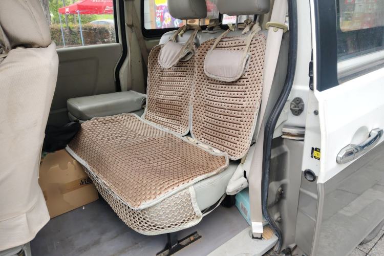 Used Jinbei New Hiace X30L 2016 1.5L Business Edition DLCG14 Left Rear Seat