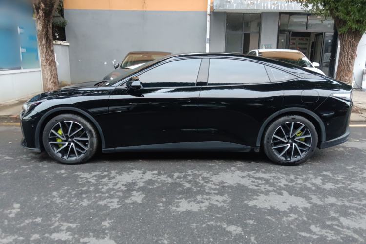 Used ARCFOX Alpha S5 2024 560MAX 185kW
