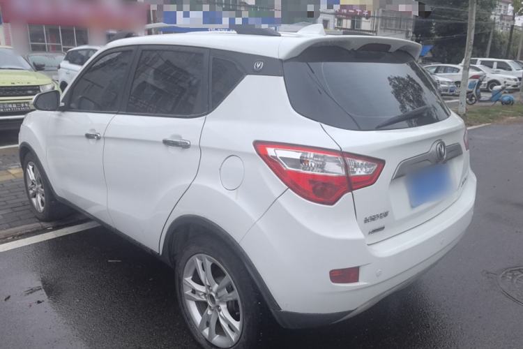 Used CHANGAN CS35 2012 1.6L Automatic Luxury Version China IV Standard
