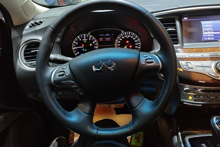 Used Infiniti QX60 2016 2.5 S/C Hybrid Two-Wheel-Drive Excellence Edition China V Standard Steering Wheel
