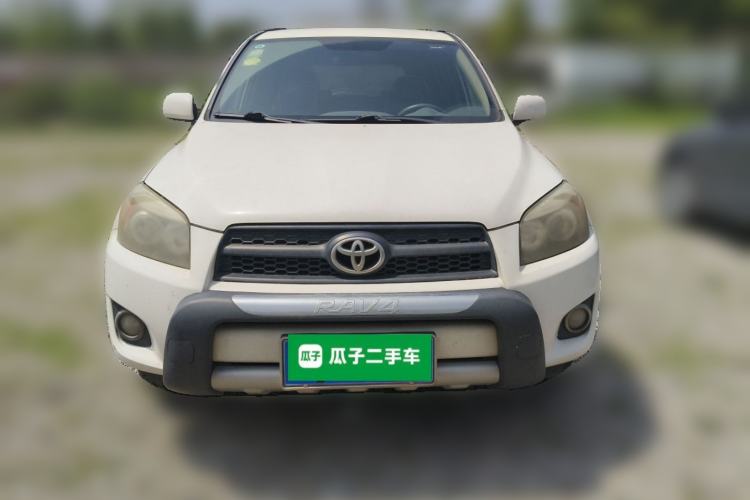 Used Toyota RAV4 2013 2.0L CVT Two-Wheel Drive Urban Edition Front