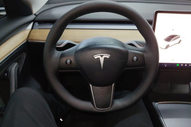 Used Tesla Model 3 2022 Rear-Wheel-Drive Version Steering Wheel