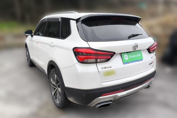 Used Brilliance V7 2018 280T Manual Luxury 5-Seater
