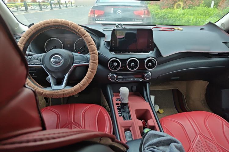 Used Nissan Sylphy 2022 1.6L XL CVT Enjoyment Edition Center Console