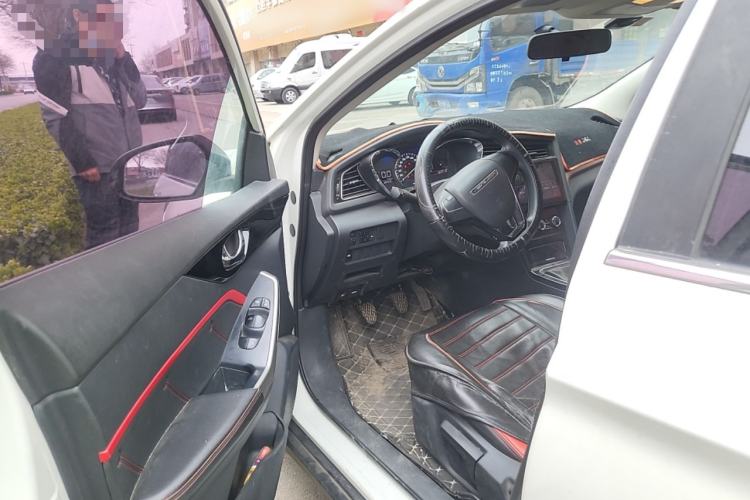 Used Venucia D60 2019 100 000-Yuan Glory 1.6L XE Manual – Chenxiang Edition China VI
