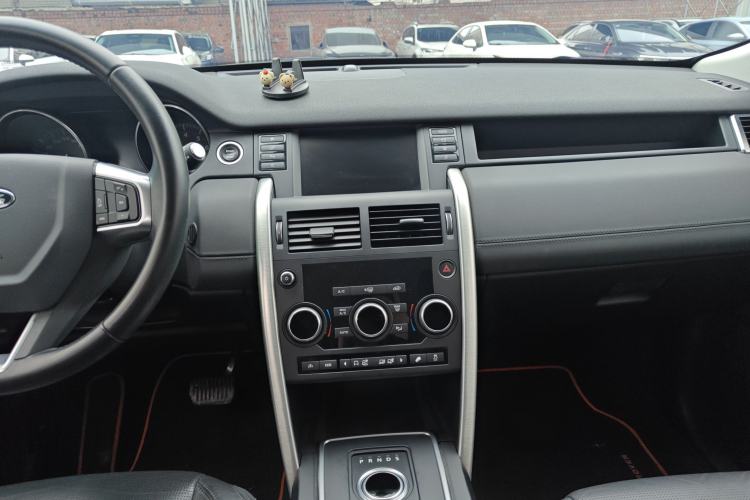 Used Land Rover Discovery Sport 2016 2.0T SE
