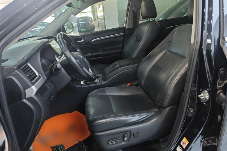 Used Toyota Highlander 2021 2.0T Four-Wheel Drive Prestige Version 7 Seats
