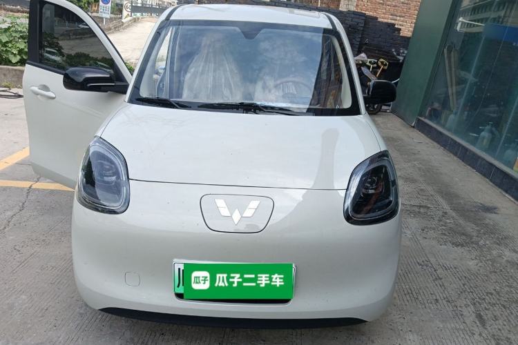 Used Wuling Hongguang MINIEV 2025 Four-Door Version Advanced Edition Front