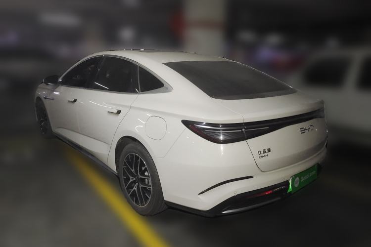Used BYD Seal 2024 HONOR Edition DM-i 1.5L 121km Prestige Model
