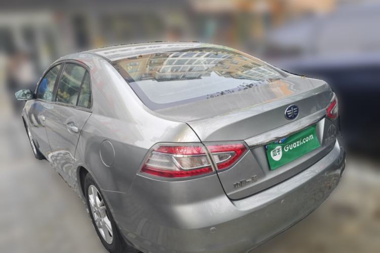 Used Bestune B90 2012 2.0L manual Comfort trim level
