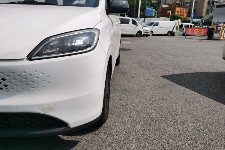 Used Wuling Hongguang New Energy 2025 Extended-Range Hybrid 50KM Comfort Version Left Front Headlight