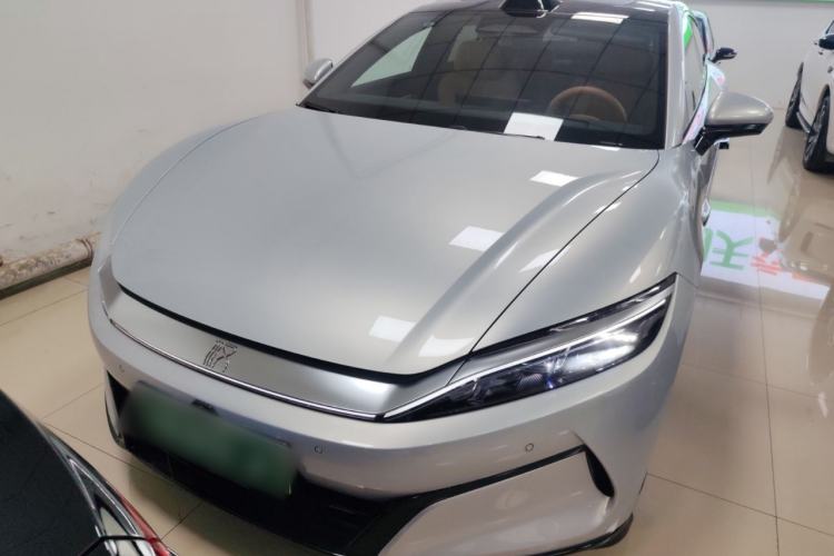 Used BYD Han L 2025 EV Four-Wheel Drive LiDAR Flagship Model Front