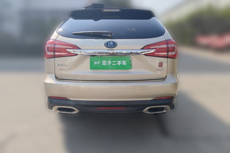 Used BYD Tang New Energy 2015 2.0T Four-Wheel-Drive Flagship Model
