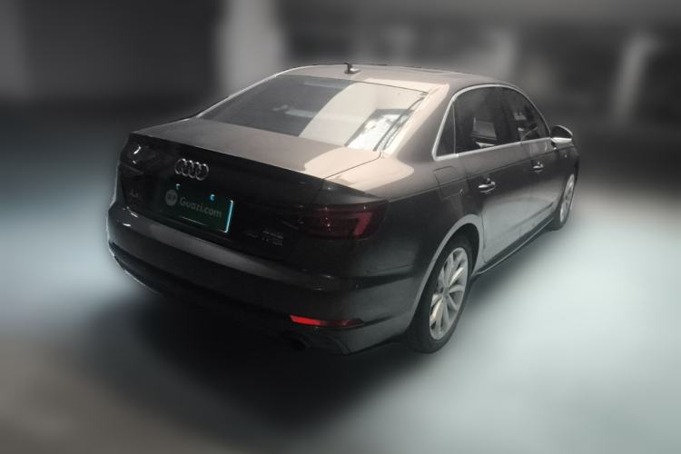 Used Audi A4L 2018 30th Anniversary Edition 40 TFSI Fashion Model
