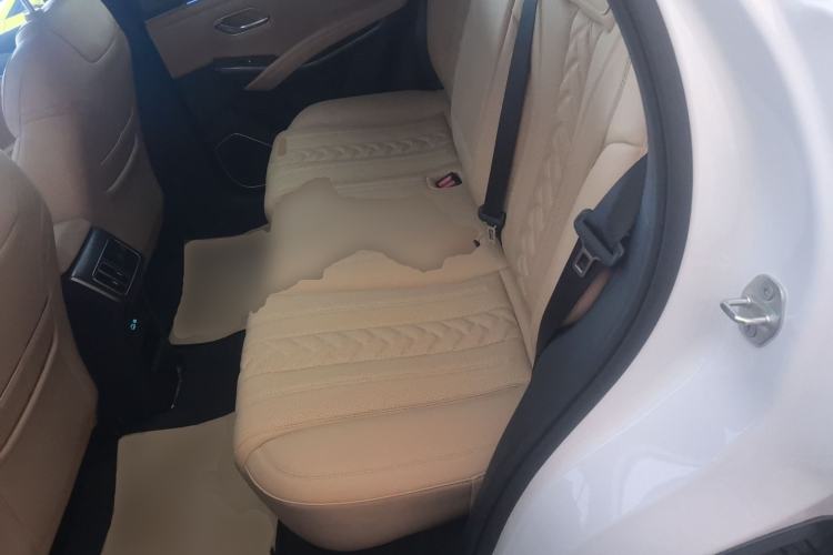 Used BYD Song L DM-i 2025 Intelligent Driving Version 160 km Beyond-Range Type
