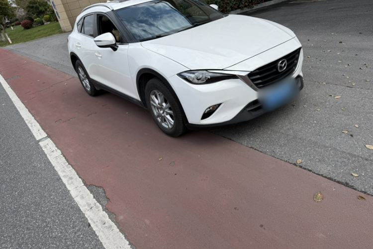 Used Mazda CX-4 2018 2.0L Automatic Two-Wheel Drive Blue Sky Luxury Edition Exterior 5