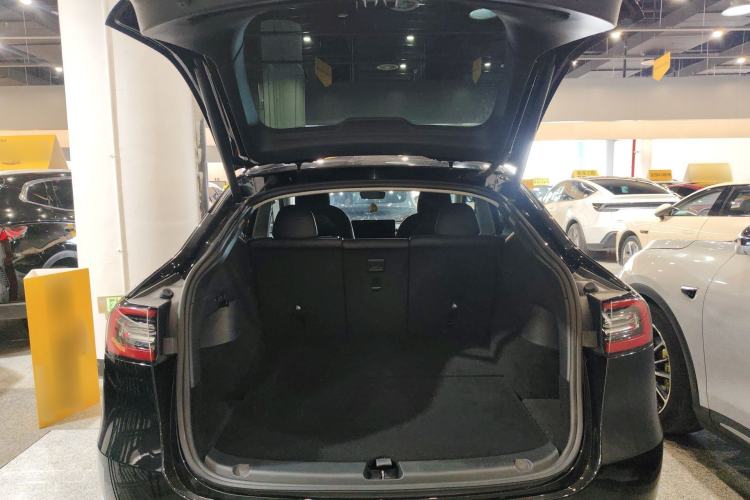 Used Tesla Model Y 2022 Performance High-Performance All-Wheel-Drive Version
