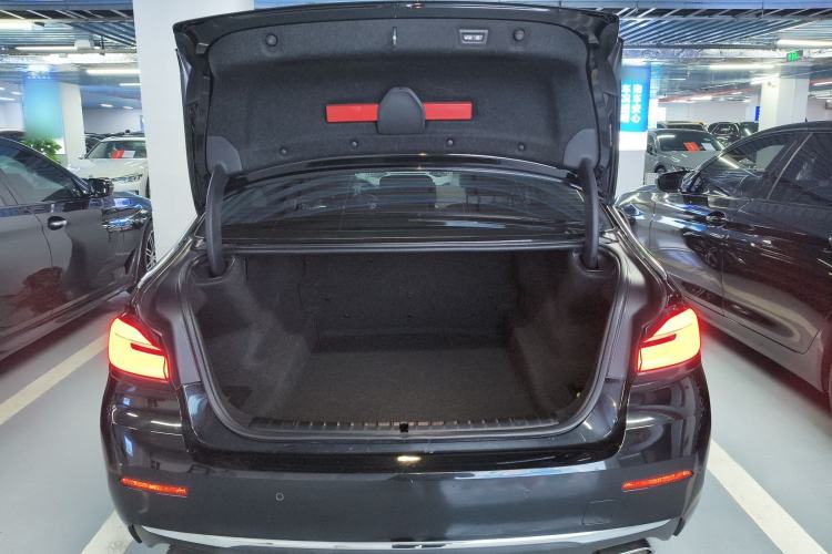 Used BMW 5 Series 2021 530Li Leading Luxury Package