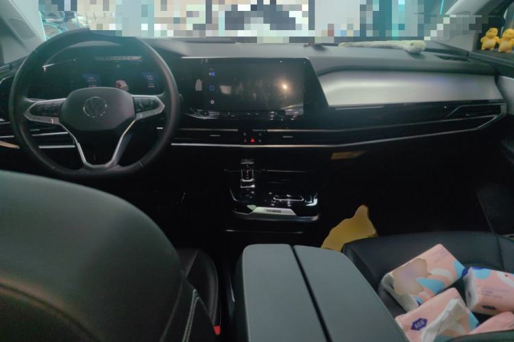 Used Volkswagen Talagon 2024 380TSI All-Wheel Drive Luxury Prestige Pro 7-Seater Center Console