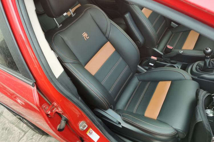 Used BYD Yuan 2016 1.5L Manual Luxury Version
