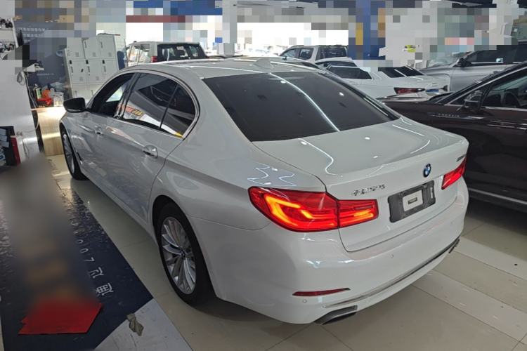 Used BMW 5 Series 2018 525Li Luxury Package Rear Left 45 Deg