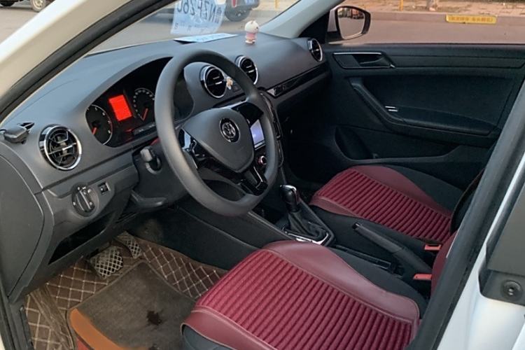 Used Volkswagen Jetta 2017 1.5L Automatic Fashion Model