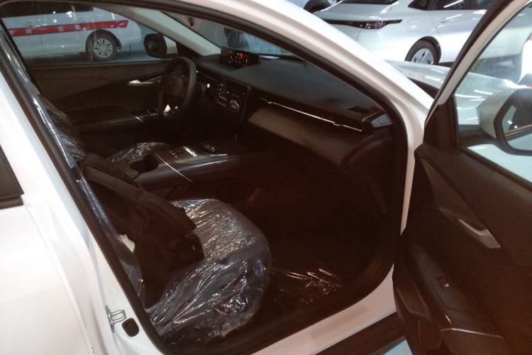 Used CHANGAN OSHAN 520 2025 Standard Edition