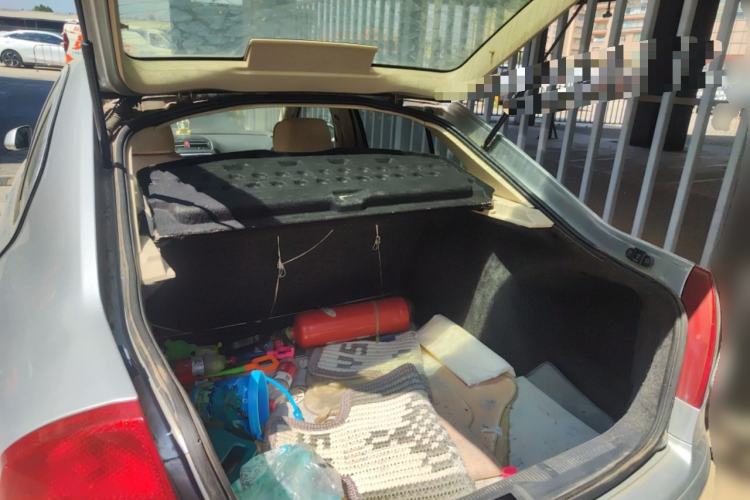 Used Skoda Octavia 2009 1.6L Manual Eado Edition Trunk