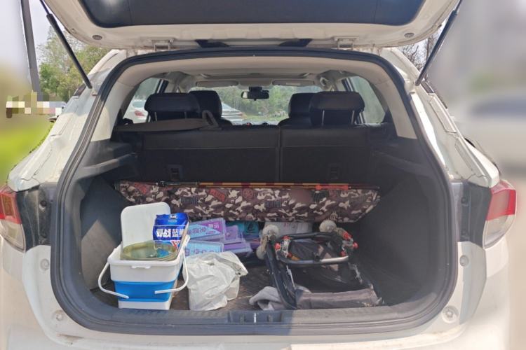 Used Soueast DX3 2016 1.5T CVT Prestige Edition Trunk