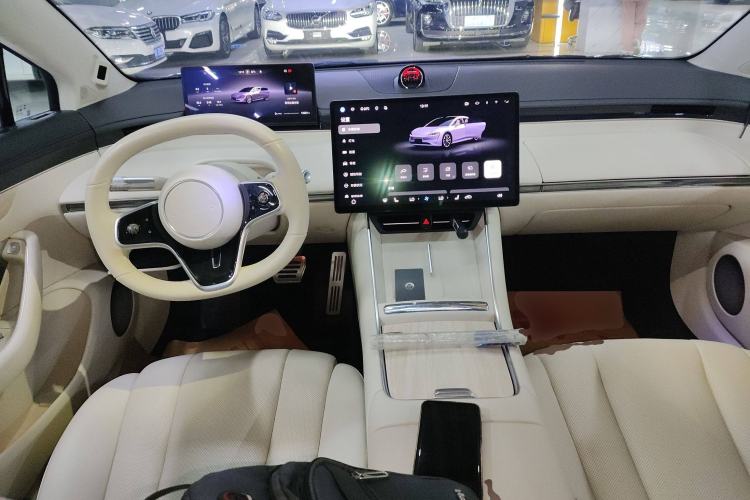 Used Hima Luxeed S7 2024 Ultra Four-Wheel Drive Flagship Edition Center Console