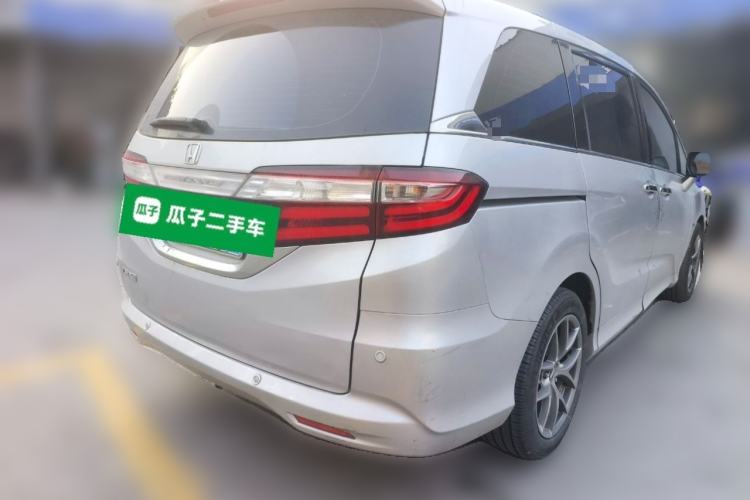 Used Honda Odyssey 2015 2.4L Luxury Edition