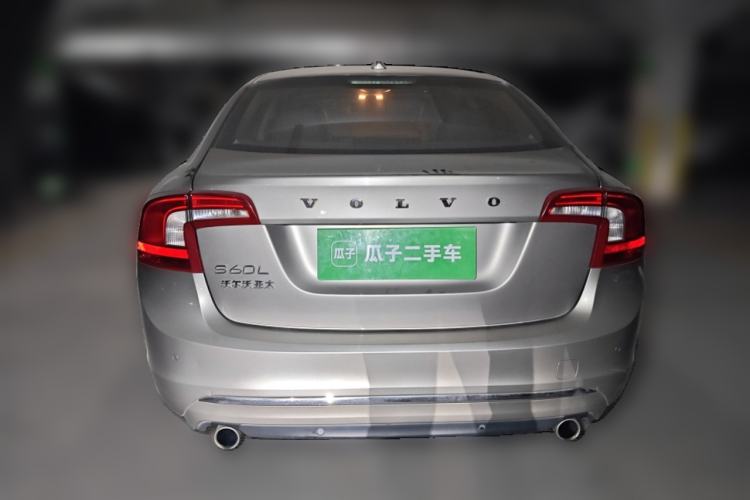 Used Volvo S60 2015 S60L 2.0T Zhiyuan Edition