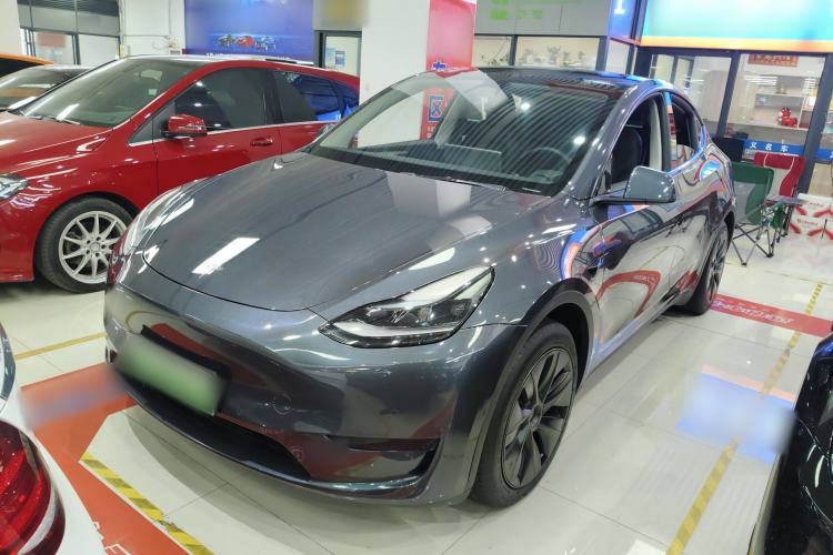 Used Tesla Model Y 2023 Rear-Wheel-Drive Version