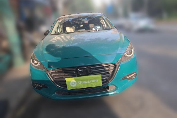 Used Mazda Mazda 3 Axela 2017 Hatchback 2.0L Automatic Luxury Model Emission Standard China V
