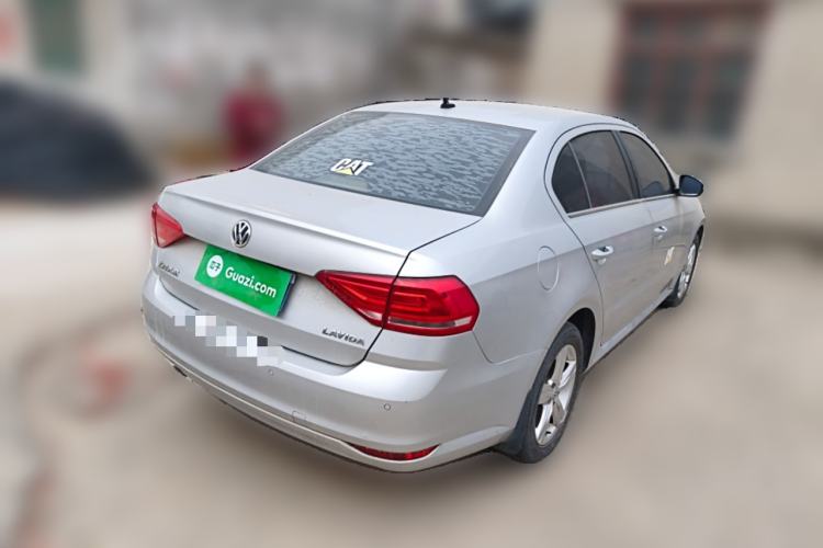 Used Volkswagen Lavida 2017 1.6L Manual Fashion Edition