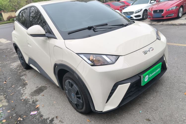 Used BYD Seagull 2025 305km Active Version Front Right 45 Deg