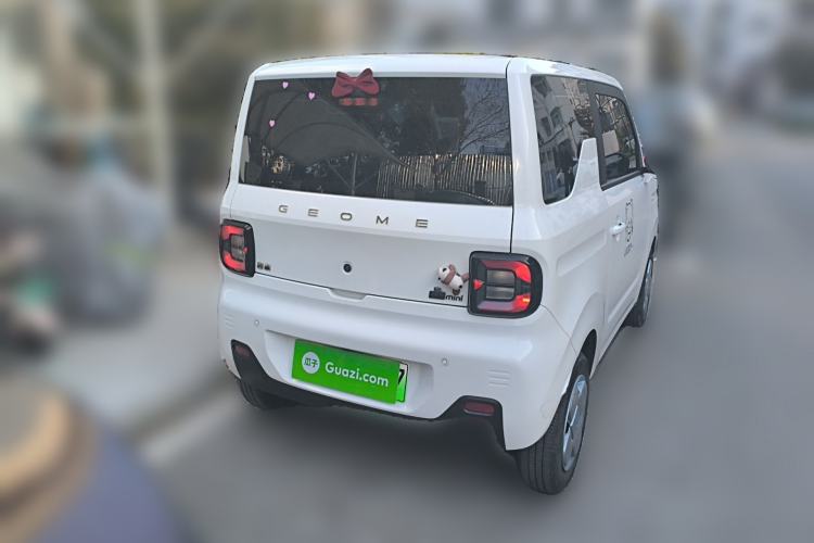 Used Geely Galaxy Panda 2023 Panda Mini 200km Endurance Bear
