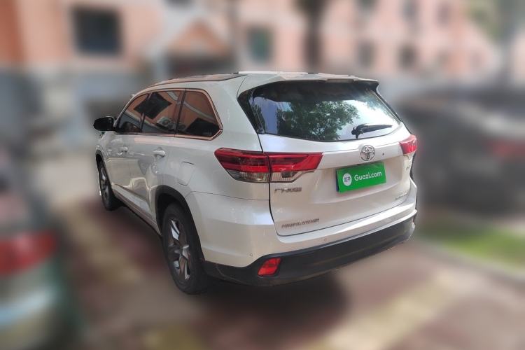 Used Toyota Highlander 2018 2.0T Four-Wheel Drive Prestige Version 7 Seats China VI Standard
