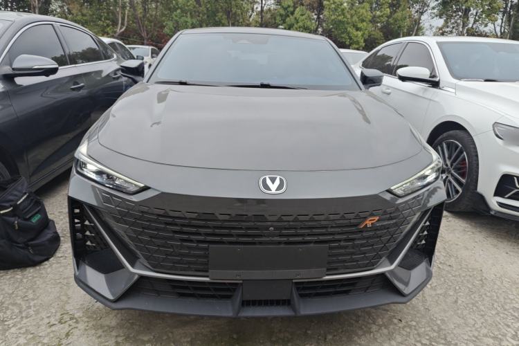 Used CHANGAN UNI-V 2022 1.5T Smart Navigation Version Front